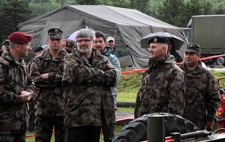 “Stožiška parada se nadaljuje!” Res noro: V letu 2013 se bo celjska vojašnica poimenovala po komandantu Stanetu!? “Stožiška parada se nadaljuje!” Res noro: V letu 2013 se bo celjska vojašnica poimenovala po komandantu Stanetu!?