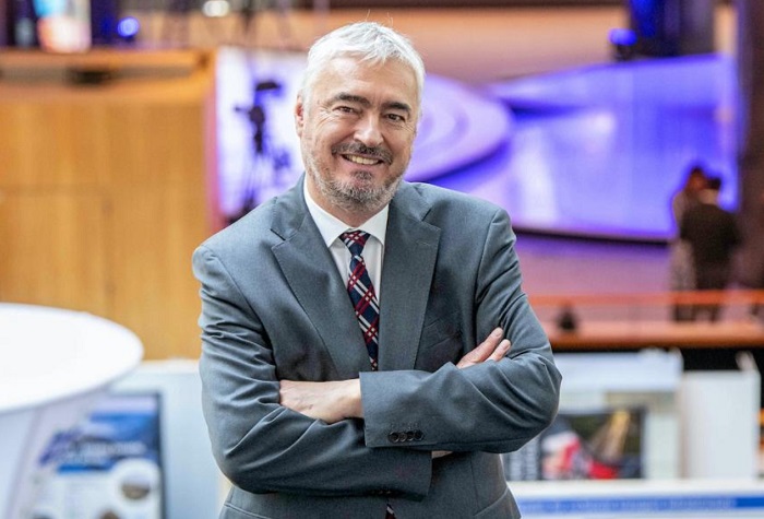 Dr. Milan Zver: Kdaj namerava Evropska komisija prekiniti financiranje iniciative Glas ljudstva?